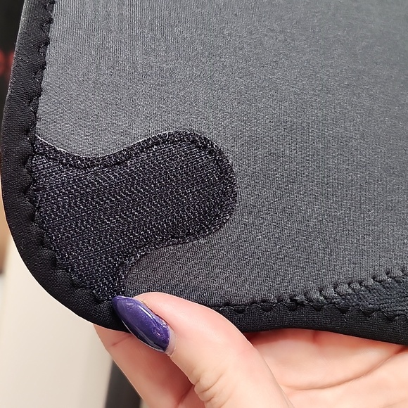 NWOT BlackBeard Spiced Rum Neoprene Envelope Case For IPAD by BUILT - Picture 5 of 8